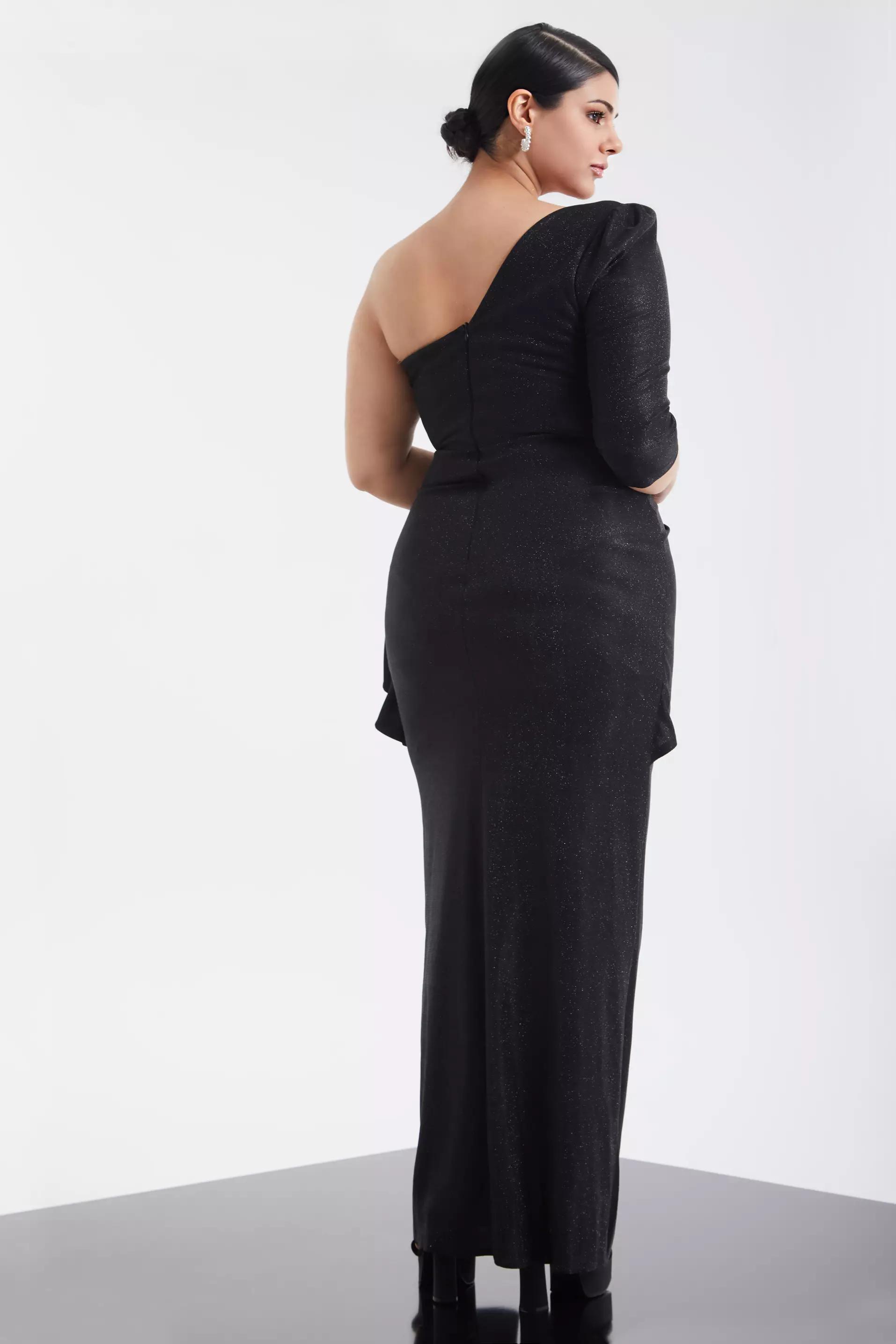 Black plus size glare one arm maxi dress