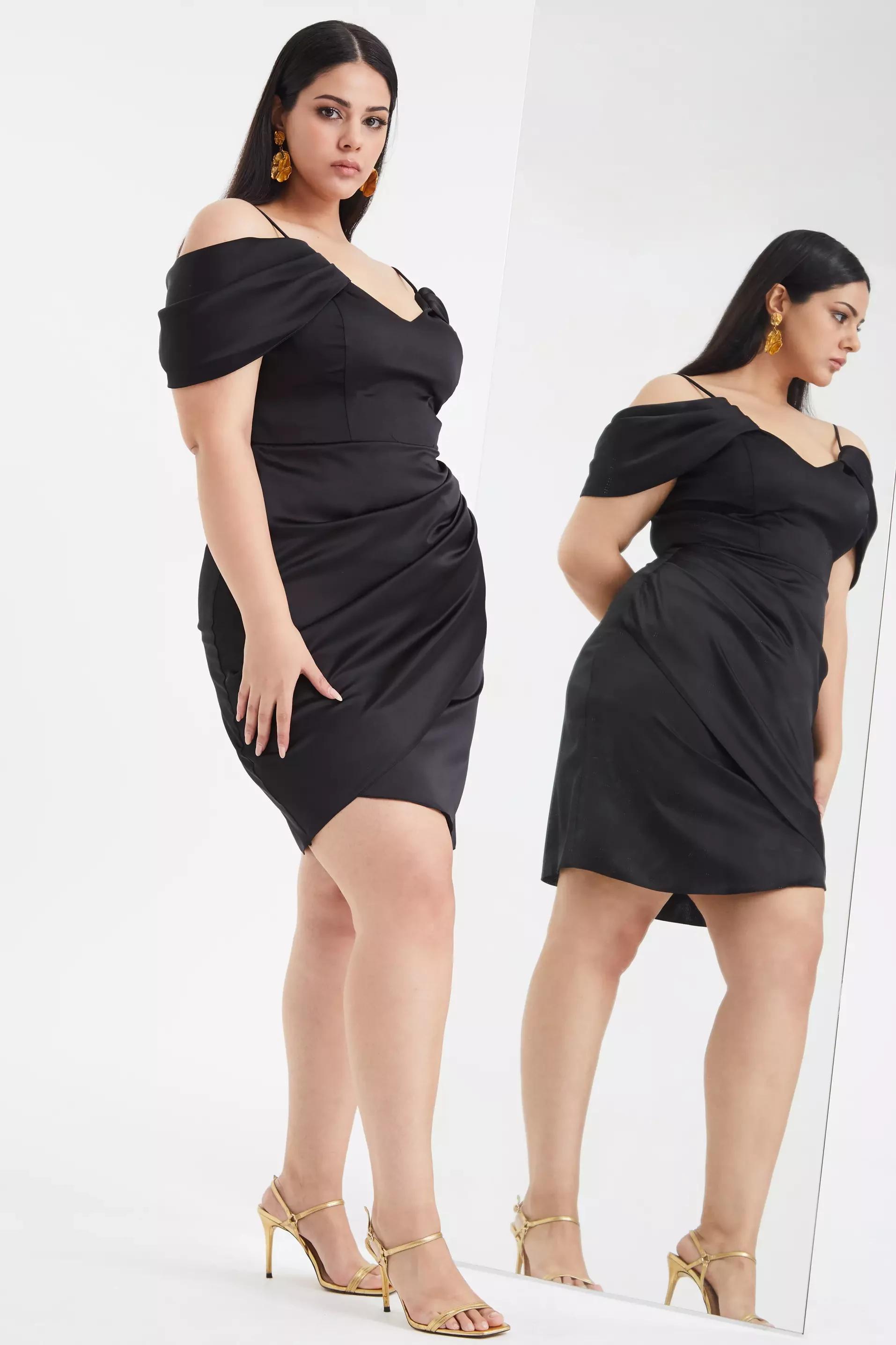 Black plus size satin short sleeve mini dress