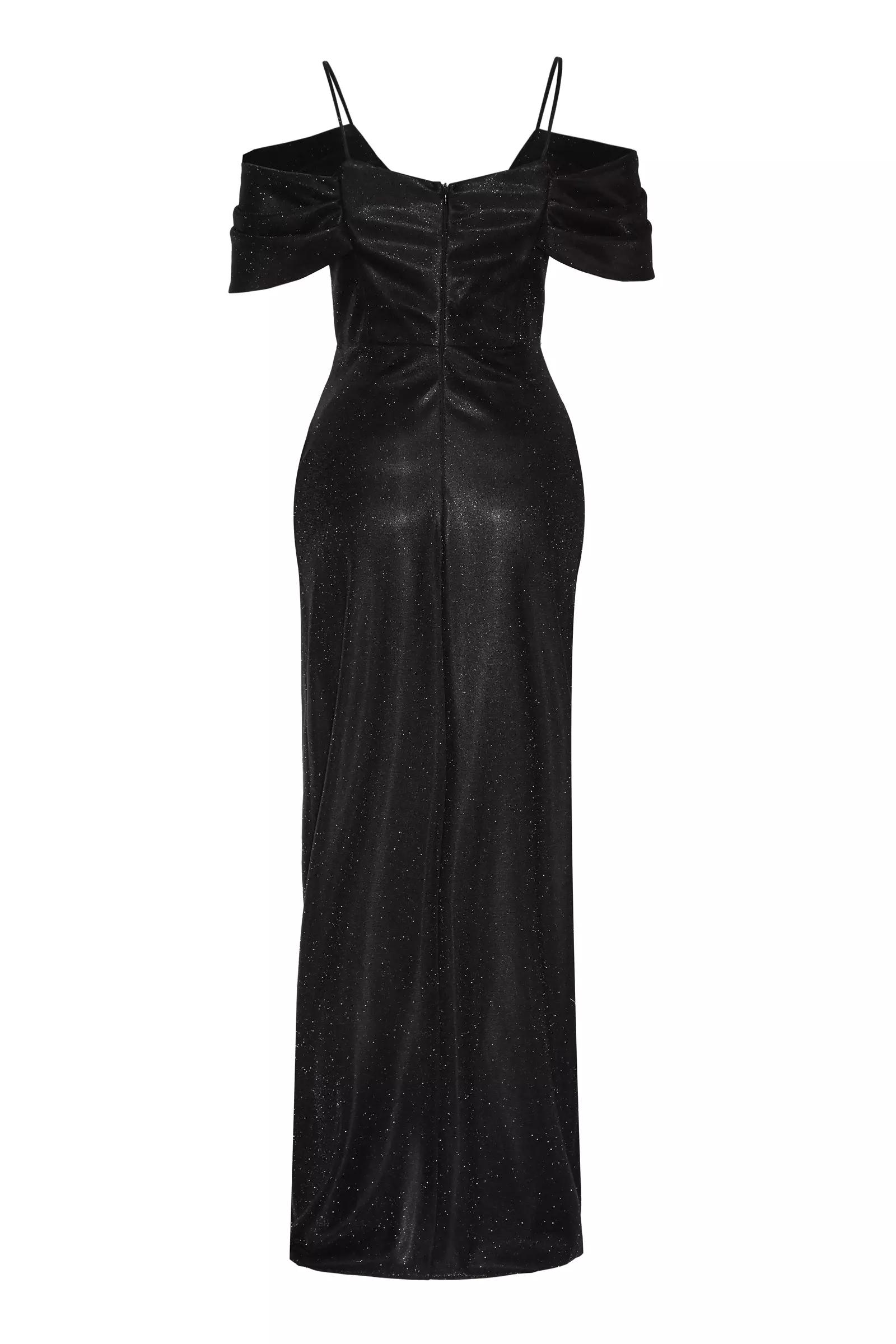 Black plus size glare sleeveless long dress
