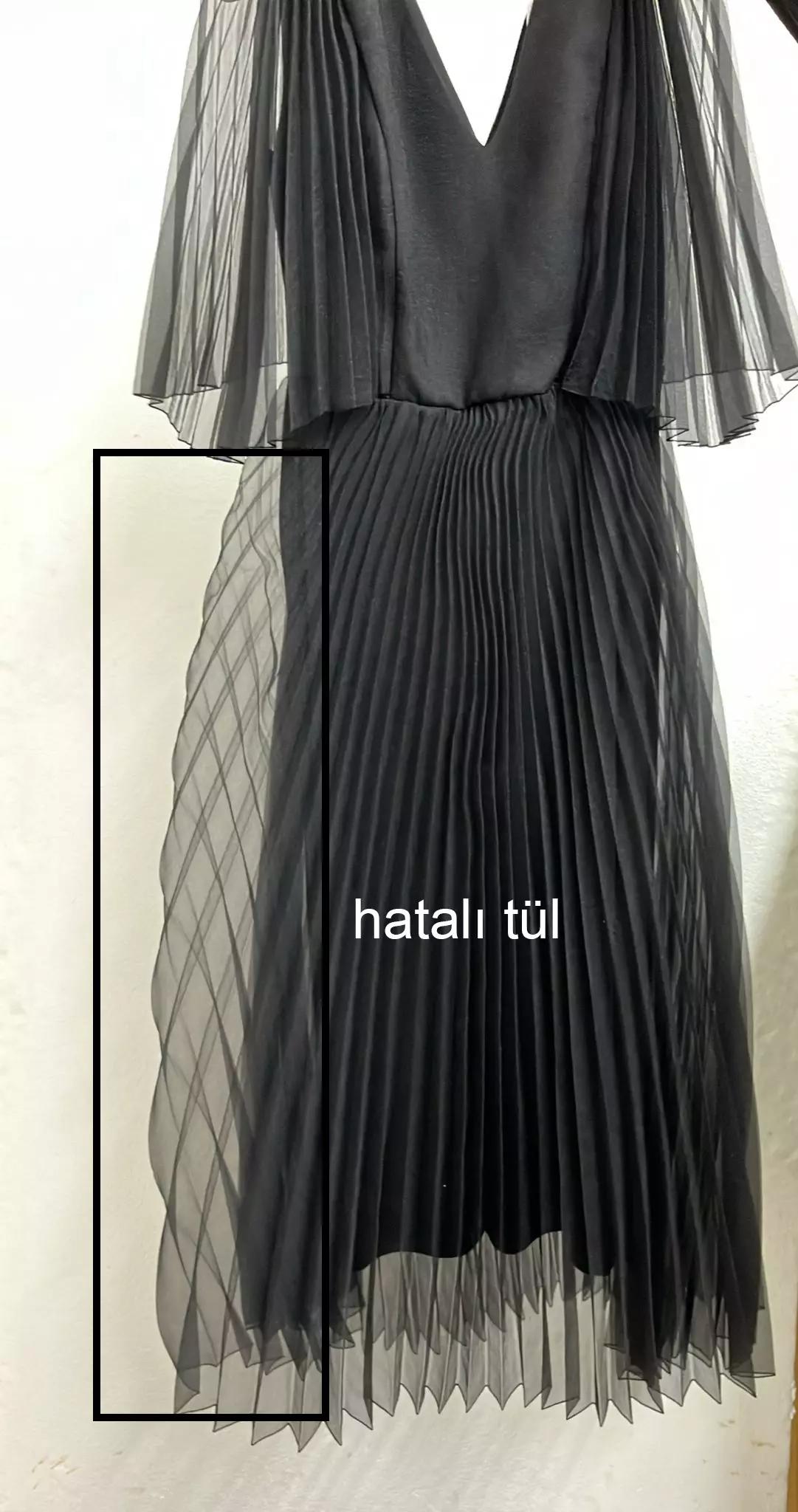 Black tulle 3/4 sleeve midi dress