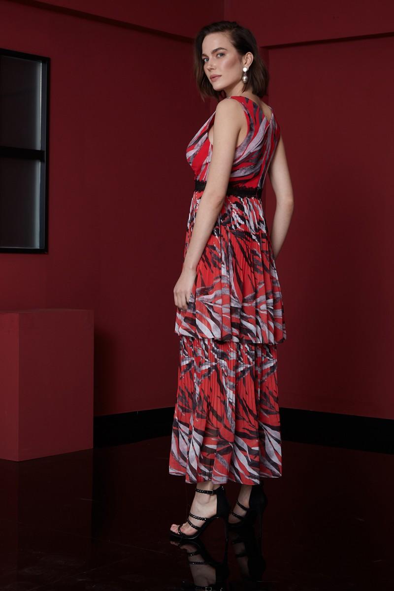 Red Chiffon Sleeveless Maxi Dress