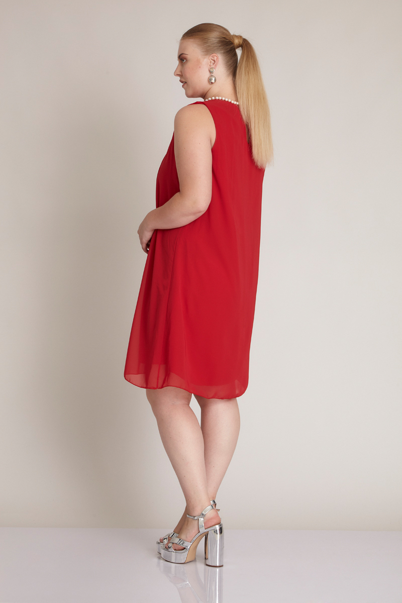 Red plus size chiffon sleeveless midi dress