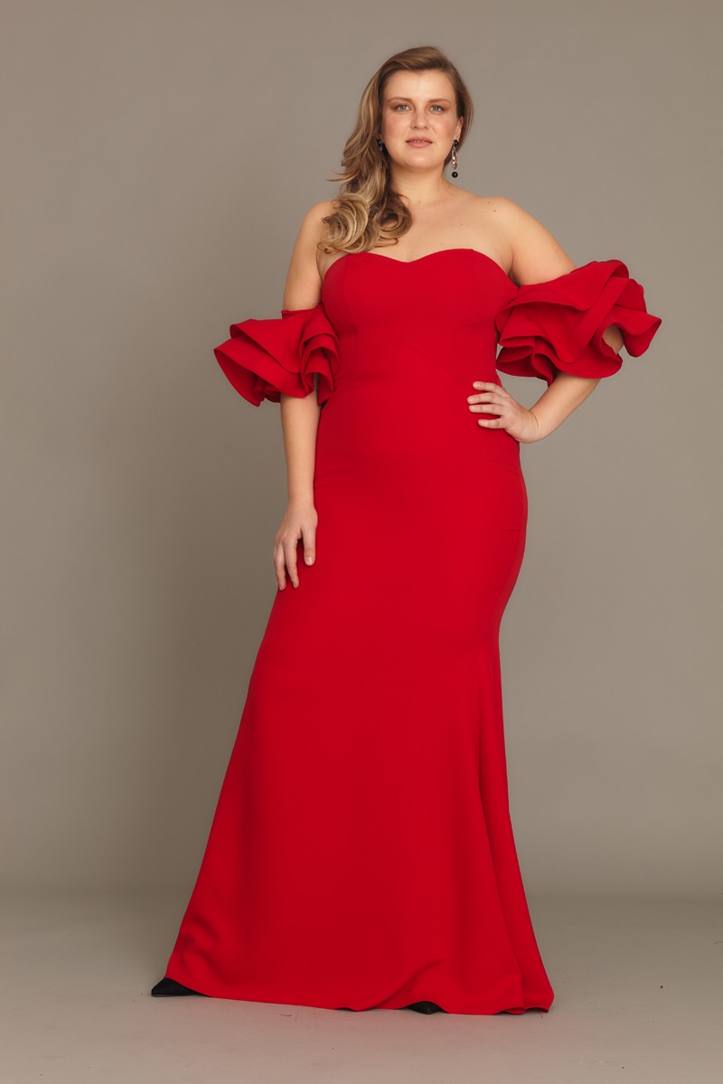 Red Plus Size Crepe Strapless Maxi Dress