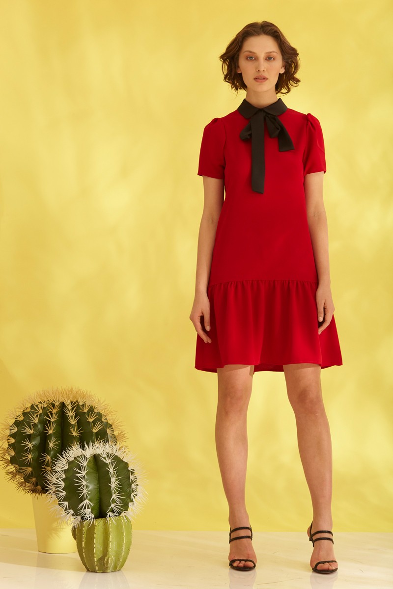 Red Crepe Mini Short Sleeve Dress