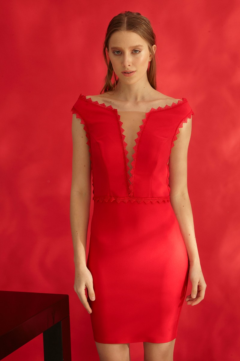 Red Crepe Mini Sleeveless Dress