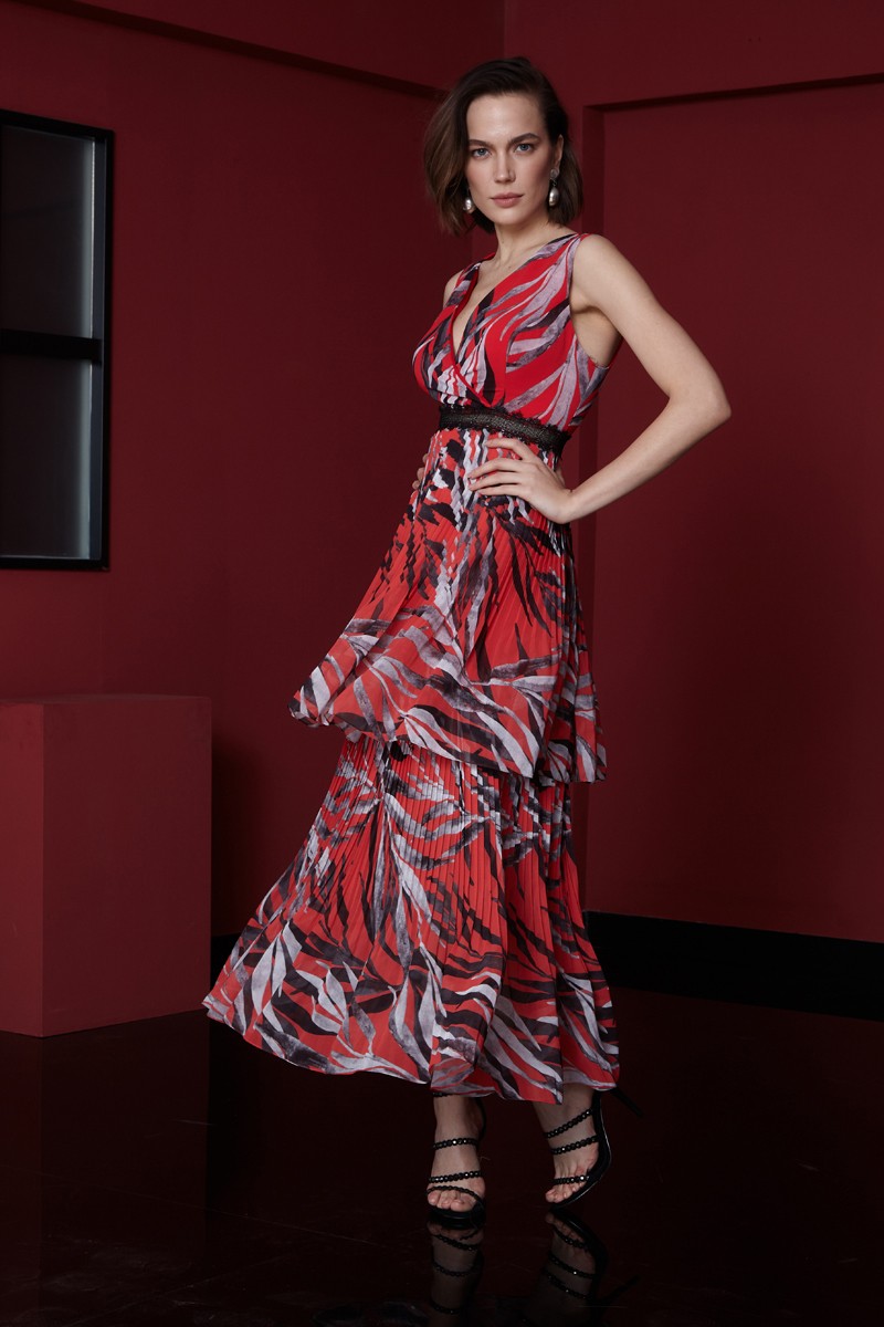Red Chiffon Sleeveless Maxi Dress