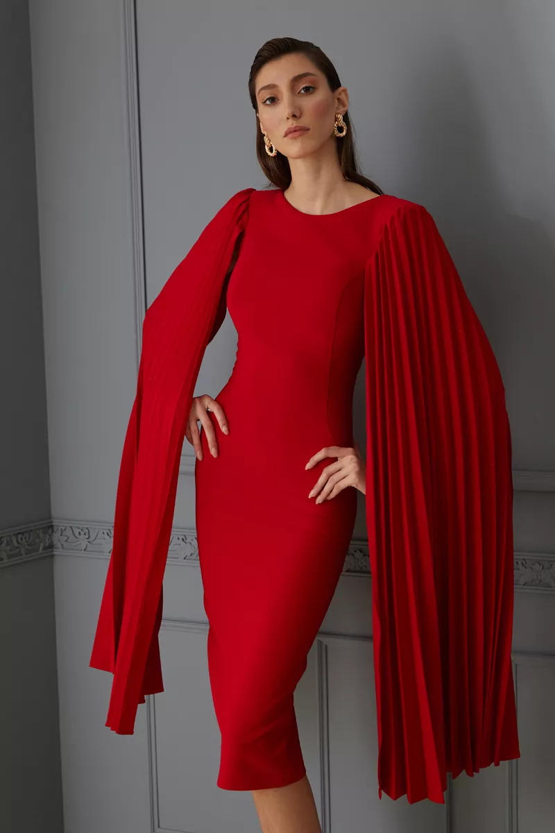 Kırmızı krep uzun kol orta boy elbise